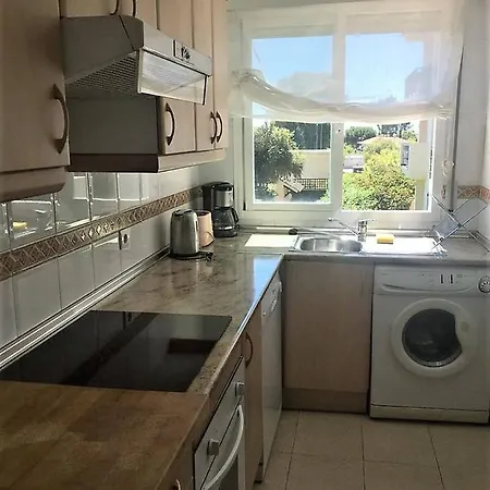 10 Minutes Walk From Puerto Banus Apartment