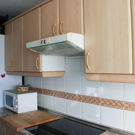 10 Minutes Walk From Puerto Banus